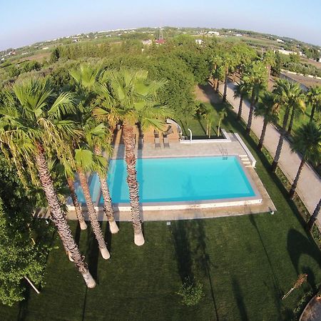 Parco Degli Aranci Acomodação com café da manhã Cutrofiano Exterior foto